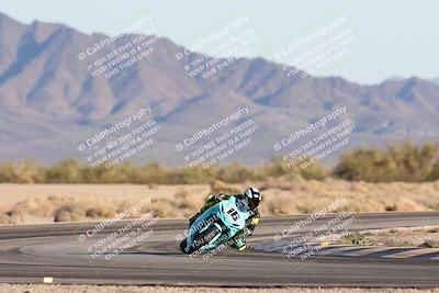 media/Dec-07-2025-CVMA (Sun) [[3e7d2de5dc]]/Race 16-Formula Middleweight/